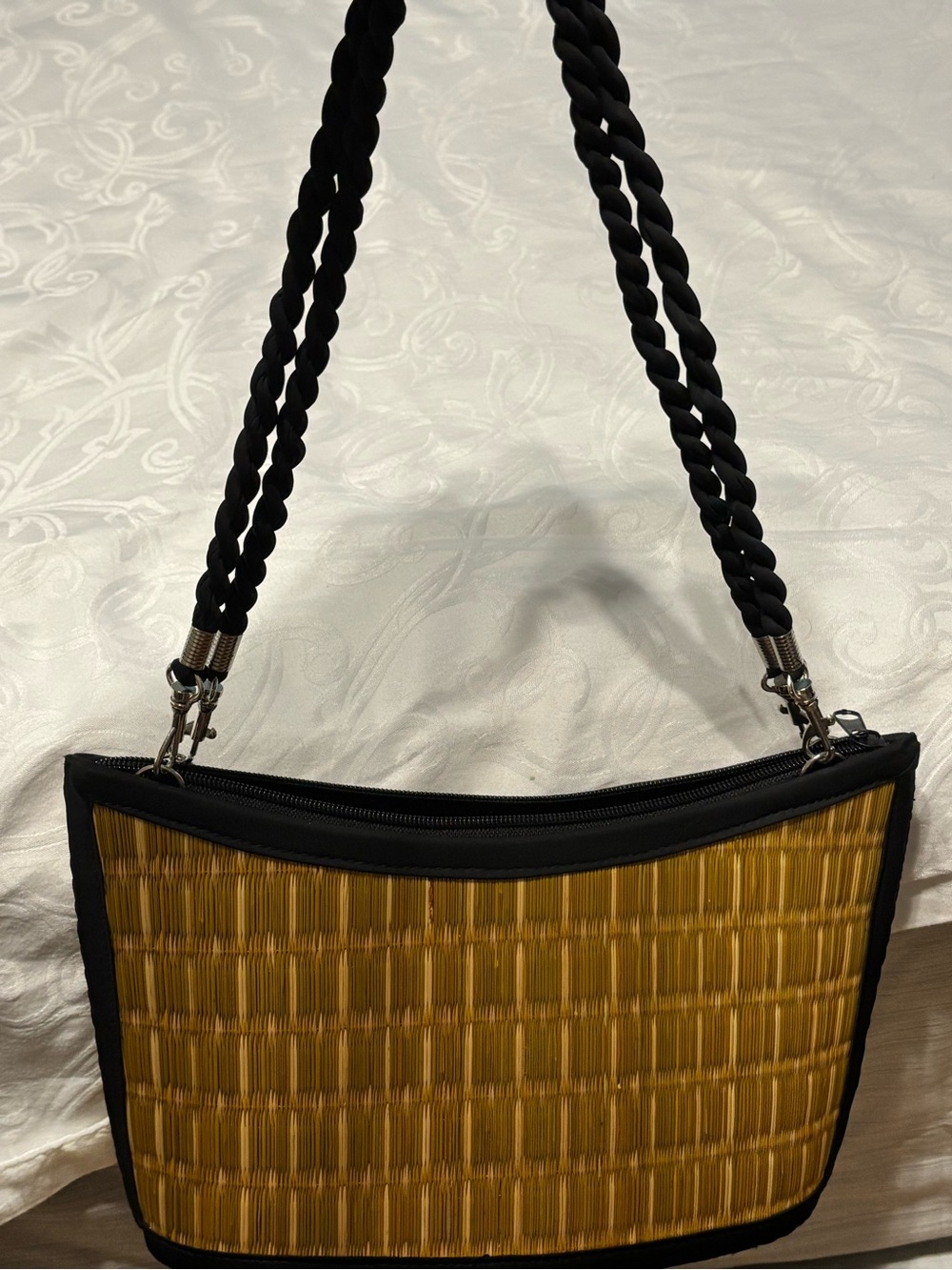 Baskets of Cambodia Tatami Grass Boho Woven Purse Bag Great Condition